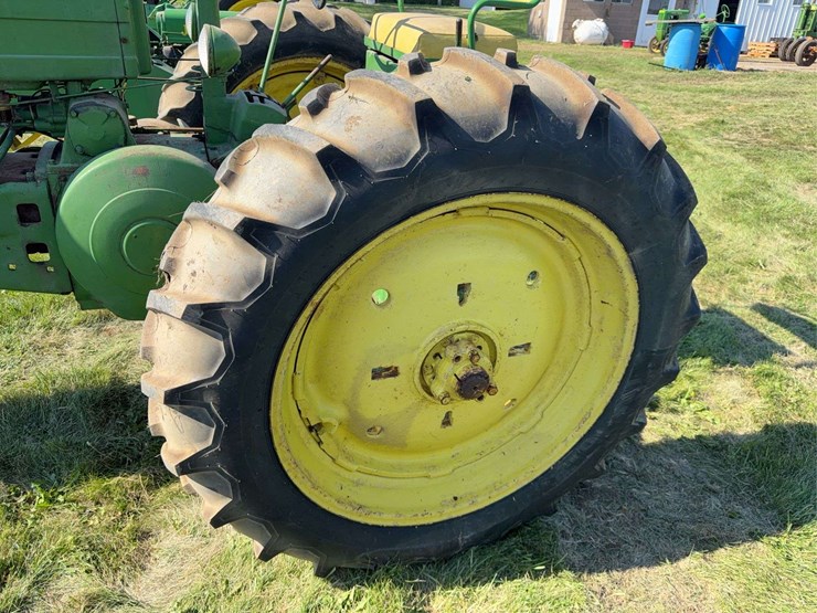 john-deere-a-image-14