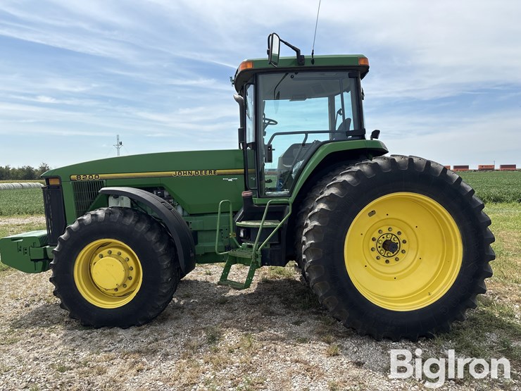 1995-john-deere-8200-image-8