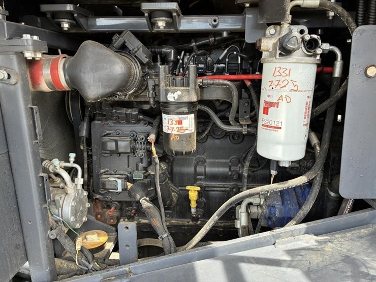 2022-xcmg-xc948u-image-21