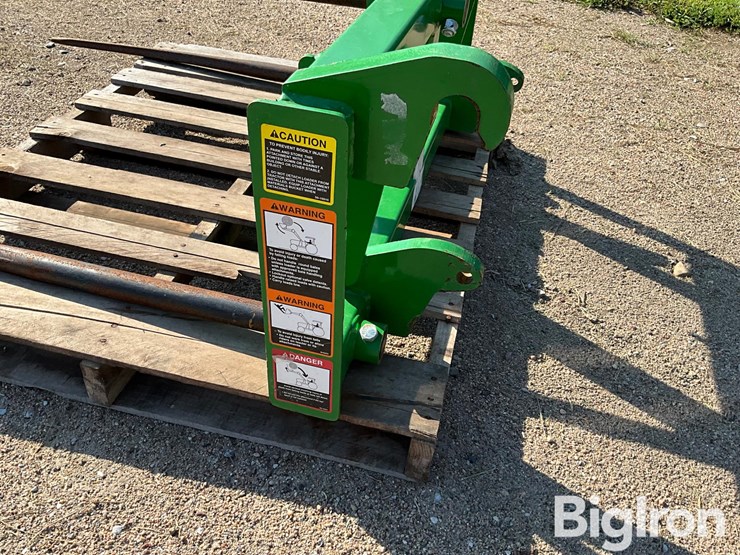 2021-john-deere-44-image-8