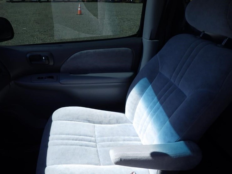 2002-toyota-sienna-image-20