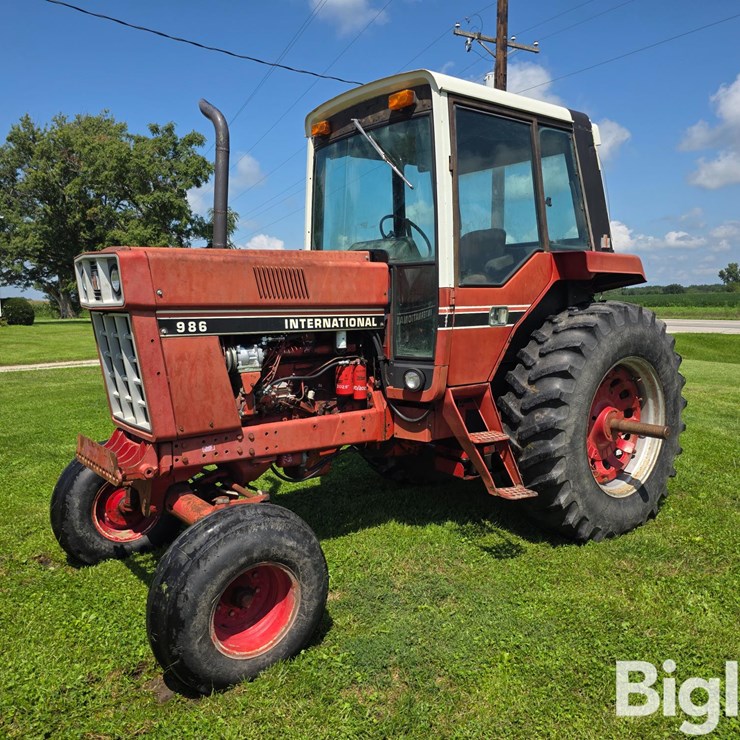 1981 INTERNATIONAL 986
