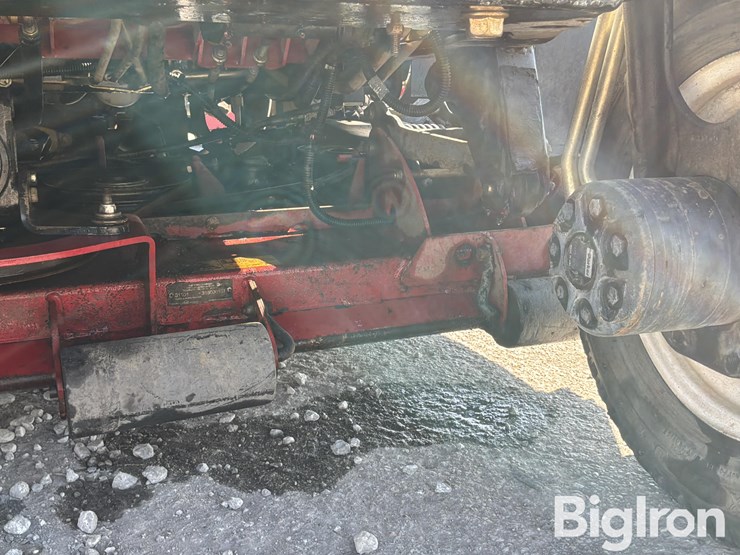 2015-massey-ferguson-730-image-12