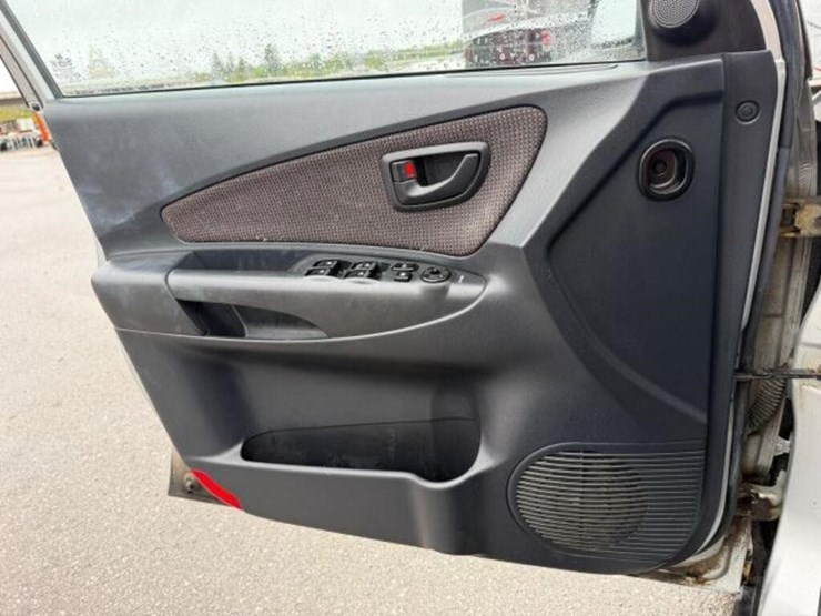 2007-hyundai-tucson-image-10