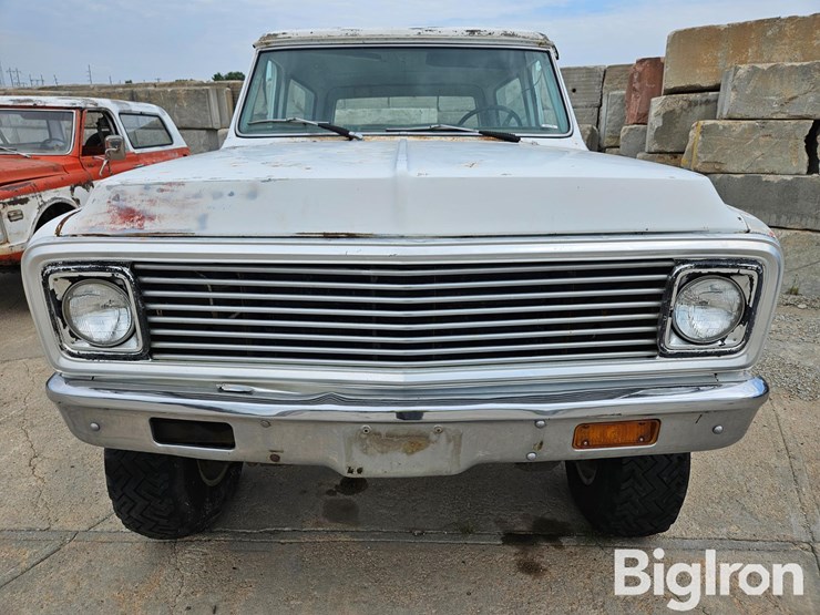 1972-chevrolet-k5-image-2