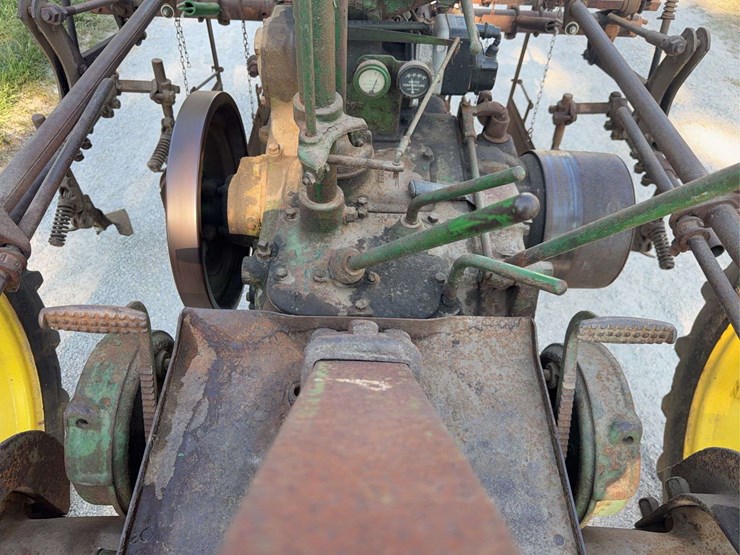 john-deere-b-image-20