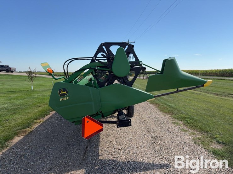 john-deere-635f-image-4