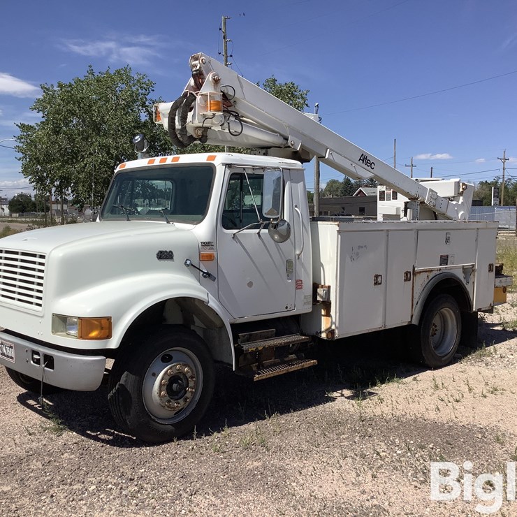 1998 INTERNATIONAL 4700