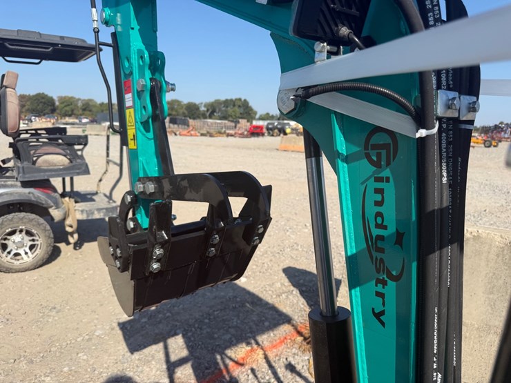 #74-•-unused-2026-cfg-kt13r-mini-excavator-kt13r26a106300367-inv#4439-image-29