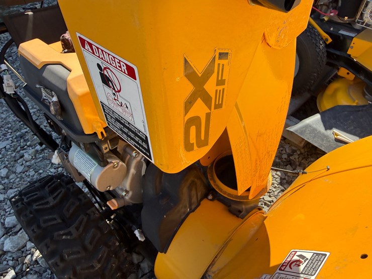 #16-•-cub-cadet-zx-30"-snow-blower-1i039b40077-inv#4519-image-20