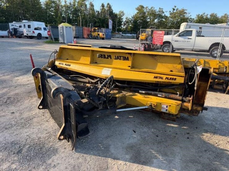 john-deere-524-image-2