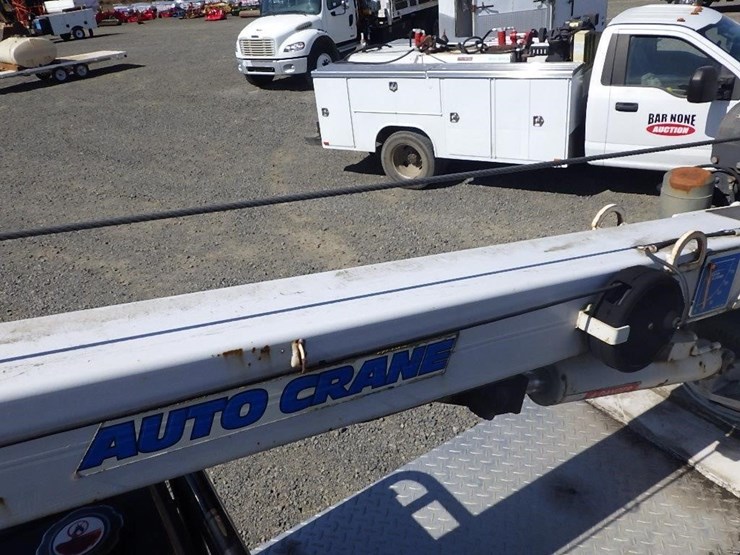 2011-ford-f550-image-31