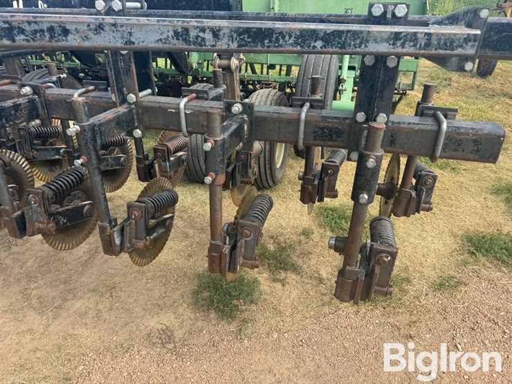great-plains-solid-stand-15-image-17