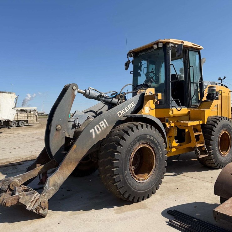JOHN DEERE 624