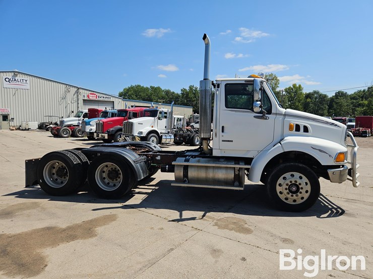 2006-sterling-lt9500-image-4