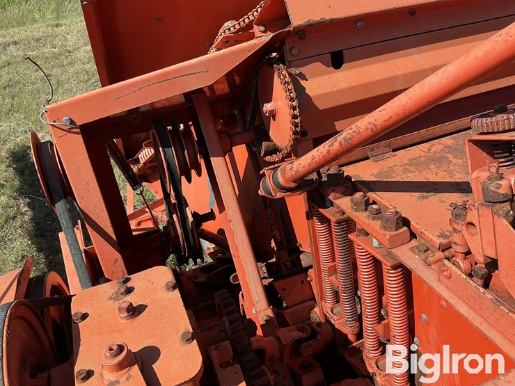 1965-allis-chalmers-780-image-20