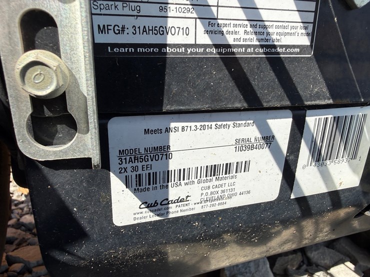 #16-•-cub-cadet-zx-30"-snow-blower-1i039b40077-inv#4519-image-11