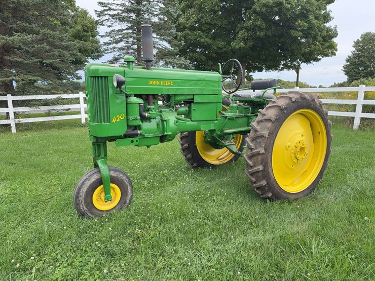 john-deere-420-image-1