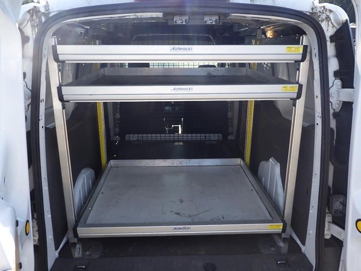 2019-utility-van-image-11