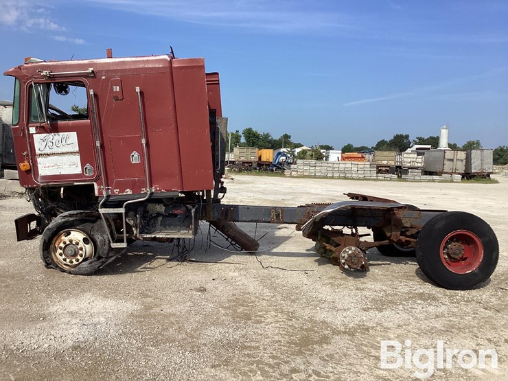 1985-kenworth-k100e-image-8