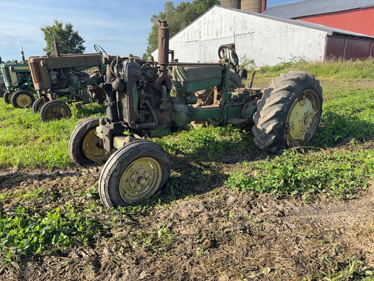 john-deere-420w-image-3