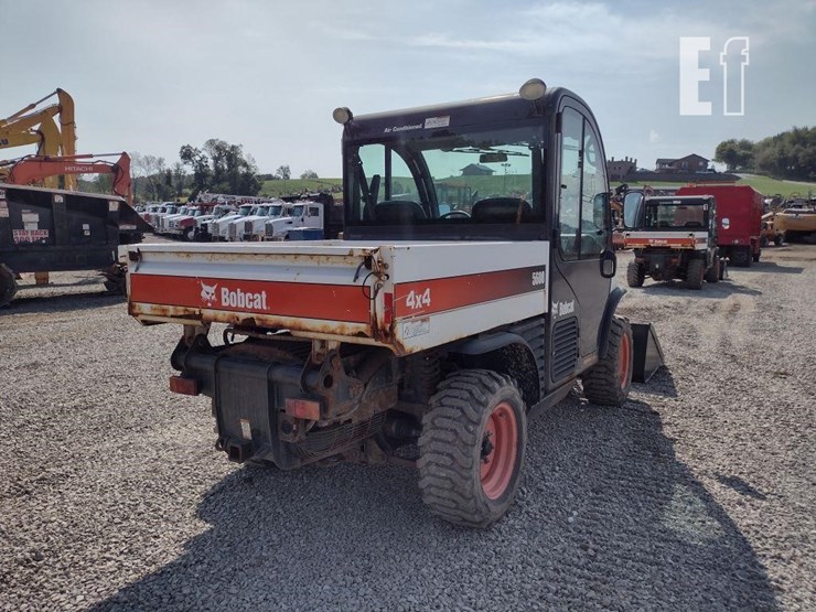 2021-bobcat-toolcat-5600-image-41