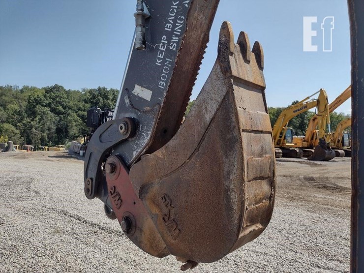 2010-deere-310sj-image-42