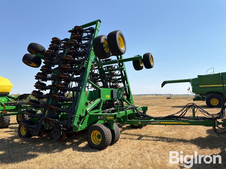 2019-john-deere-1890-image-6