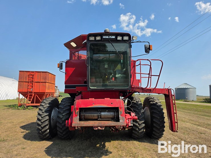 1994-case-ih-1688-image-2