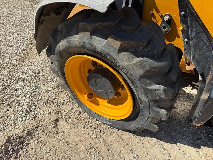 2017-jcb-505-20tc-image-12
