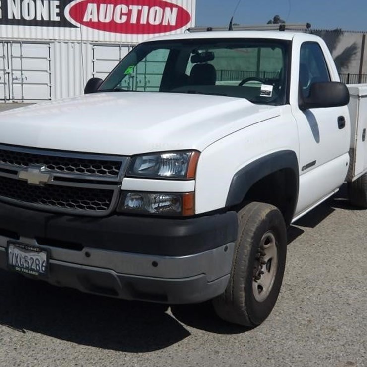 2005 CHEVROLET SILVERADO 2500