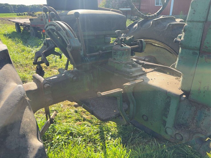 john-deere-420-image-17