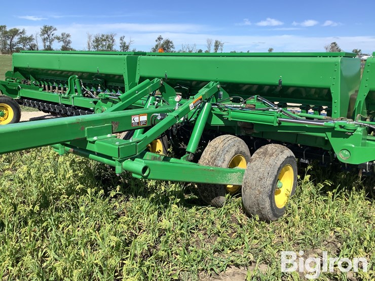 2015-john-deere-455-image-10