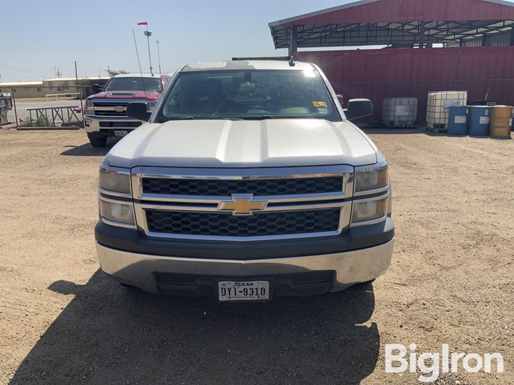 2015-chevrolet-silverado-1500-image-2