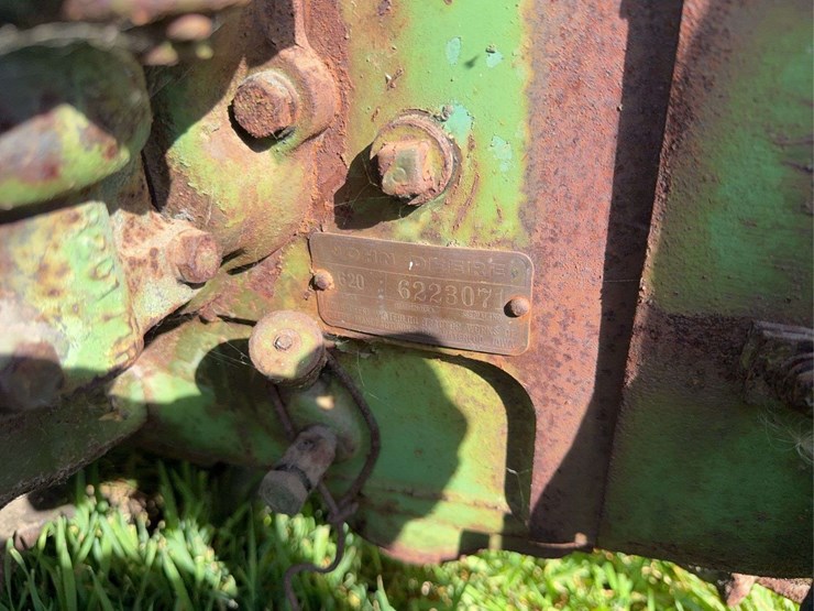 john-deere-620-image-17