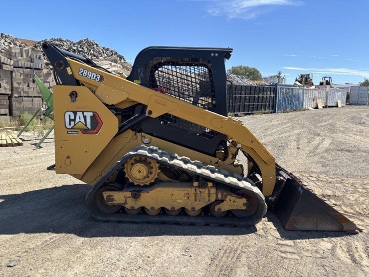 2020-caterpillar-289d3-image-7