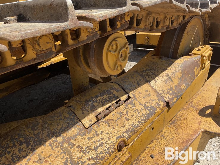 1977-caterpillar-d5-image-18