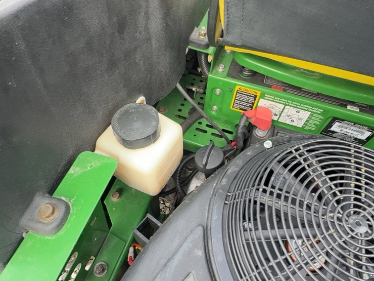 john-deere-z445-image-9