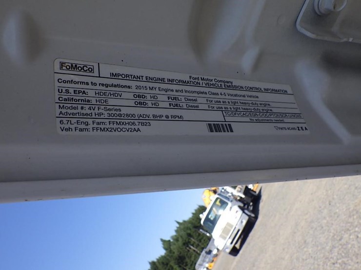 2015-ford-f550-image-29