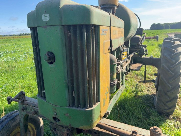 john-deere-420-image-12