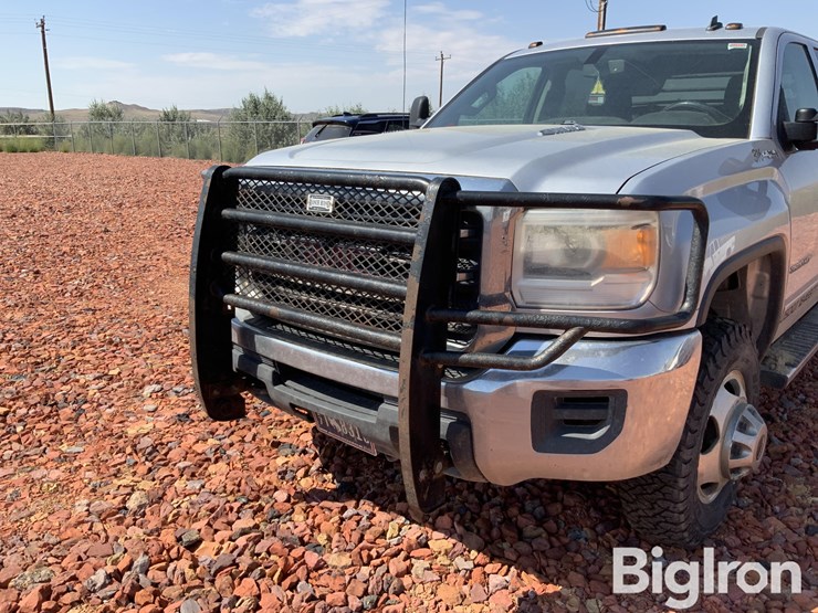 2015-gmc-sierra-3500-image-9