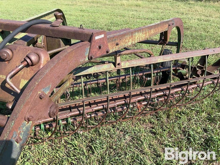 john-deere-851-image-11