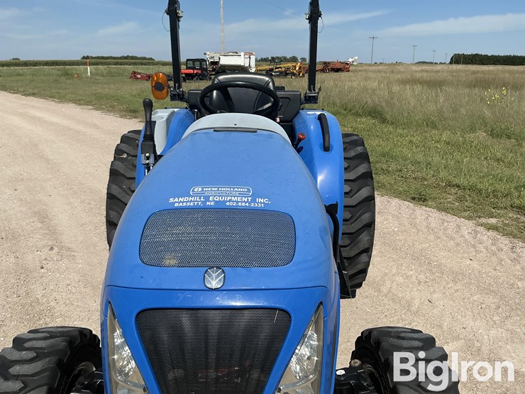 new-holland-boomer-30-image-12