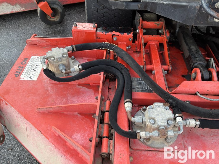 massey-ferguson-730-image-12