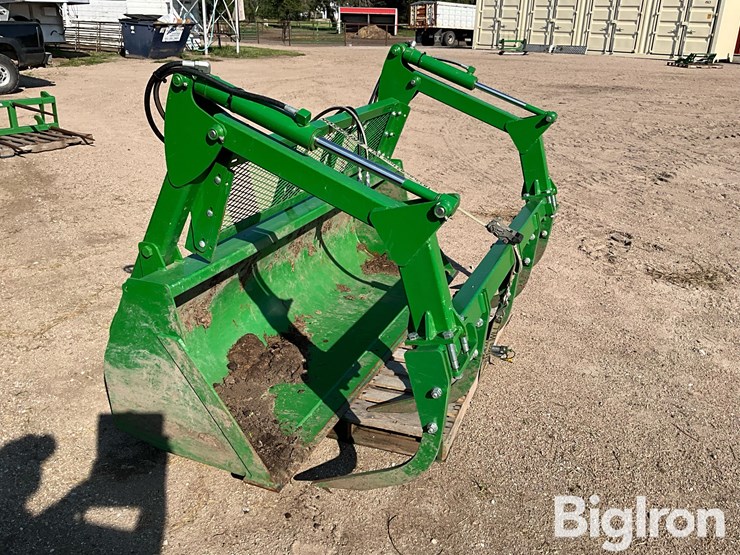 john-deere-7-image-3