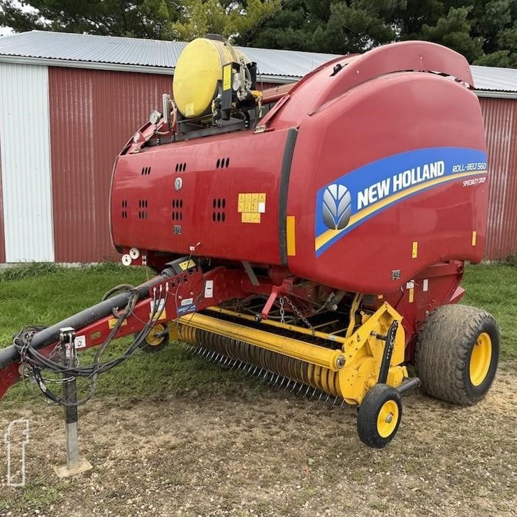 2015 NEW HOLLAND ROLL-BELT 560