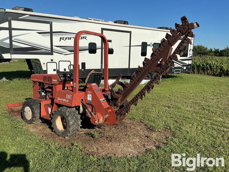 ditch-witch-3500dd-image-7