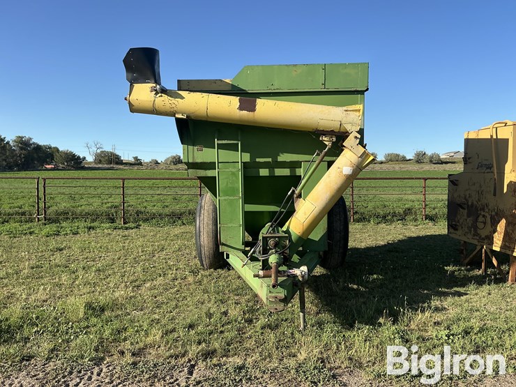 john-deere-1210-image-2