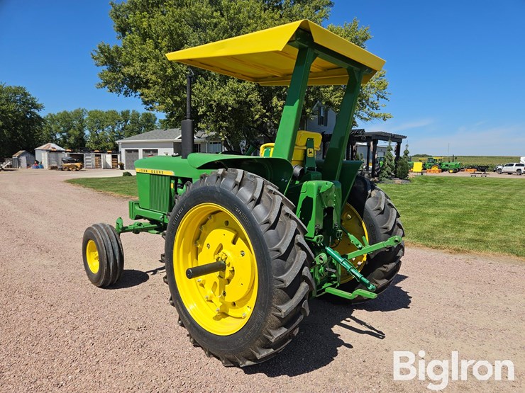 1969-john-deere-3020-image-7