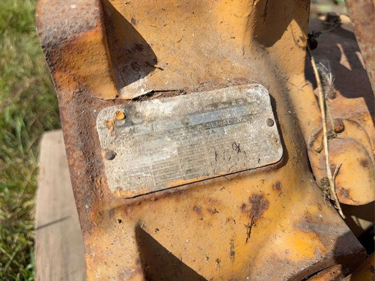john-deere-440-transmission-image-4
